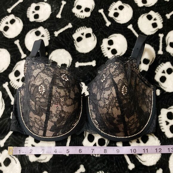 LA SENZA 34DD Black and nude pink floral lace underwire bra w/ clear rhinestones - Picture 7 of 13